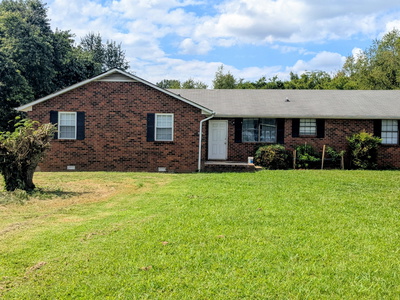 2801 Reynolds Dr