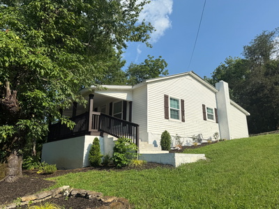 140 Phillips St