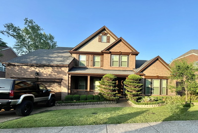 416 Mackenzie Way