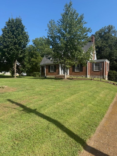 1010 Woodmont Blvd