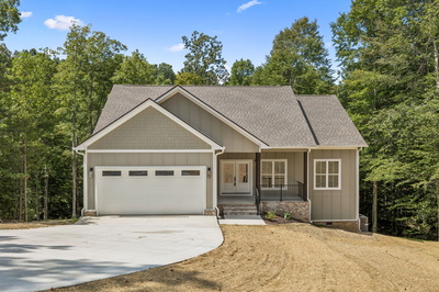 304 Cherokee Ct