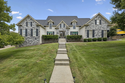 412 Sandcastle Rd