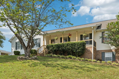 102 Steven Ct
