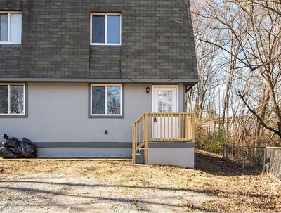 125 Robert Yoest Dr