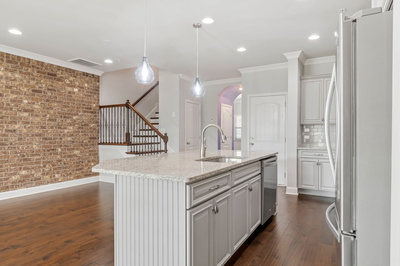 1444 Channing Dr