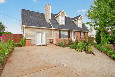 1217 Marla Dr