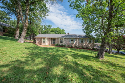 5671 Oakes Dr