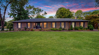 4018 Clovercroft Rd