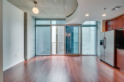 301 Demonbreun St