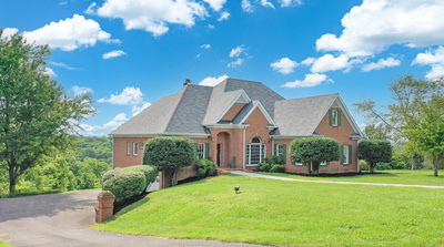 119 Crestland Cir