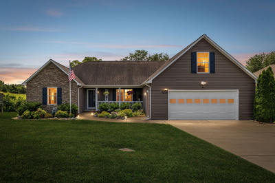Exterior view of 1925 Sheffield Ln in Columbia, TN