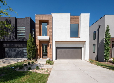 4115 Kimbark Dr