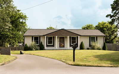 423 Lynn Ct