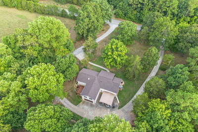 7374 Old Franklin Rd