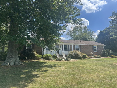 211 General Forrest Dr