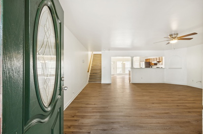 3816 Barlow Dr