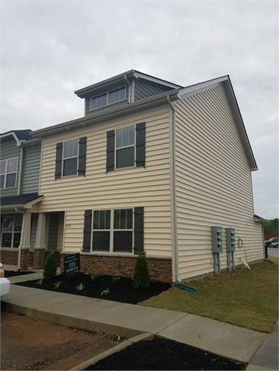 929 Gamely Way