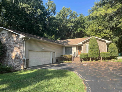 60 Sharp Cir