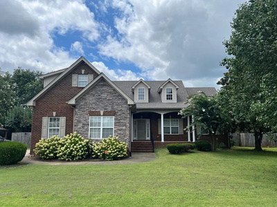 2627 Isaiah Dr