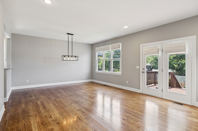 5105B Michigan Ave