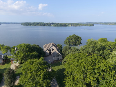 1201 Shoreside Dr