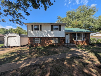 115 James Dr