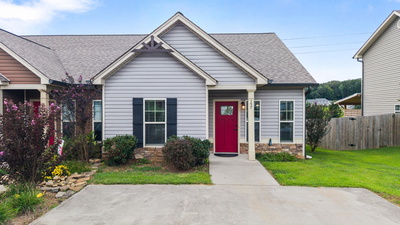 157 Belle Chase Way, NE