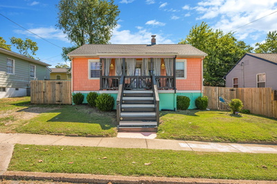 1211 Bryan St