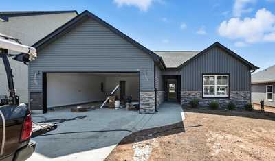 555 Ayden Ln