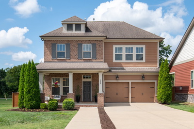 322 Tanglewood Ln