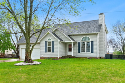 1203 Cobblestone Ln