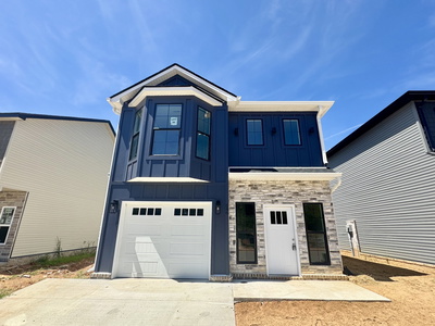 546 Charleston Cove Way
