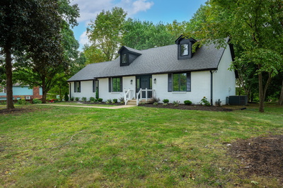 5617 Scenic Ridge Dr