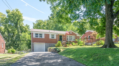 3604 Sabre Dr