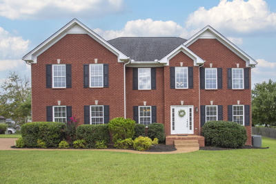 1400 Oakhall Trace