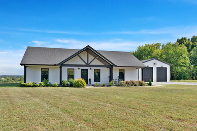 1124 Gaines Hill Rd