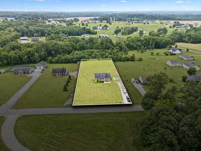 819 White Rd