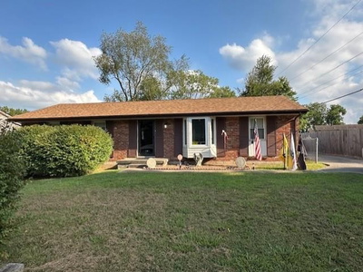 94 Airport Rd