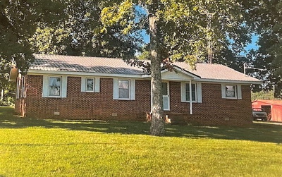 46 Tri Cities Farm Rd