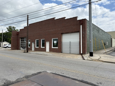 107 N College St