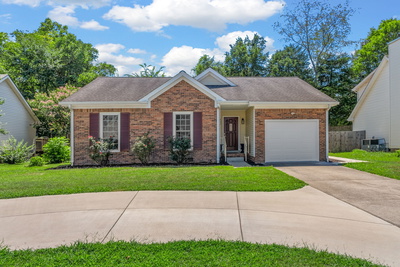 2282 Ermine Dr