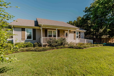 5320 Candy Cane Ct