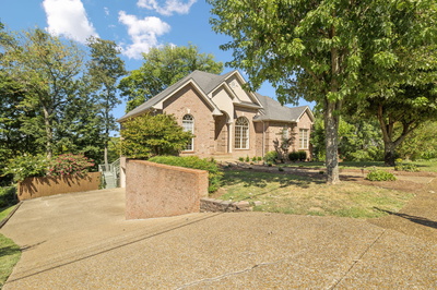 176 Spy Glass Way