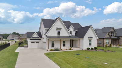 2707 Congress Dr