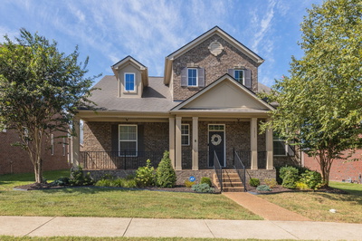 1213 Boxthorn Dr
