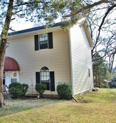 126 Holloway Dr