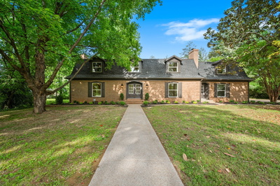 1311 Halifax Ct