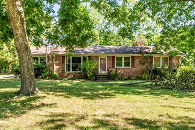 1621 Shady Cir