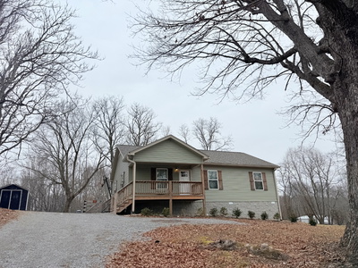 695 Hog Back Ridge Rd