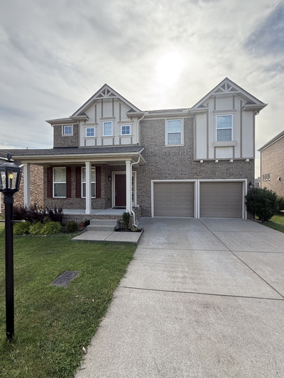 1629 Robindale Dr